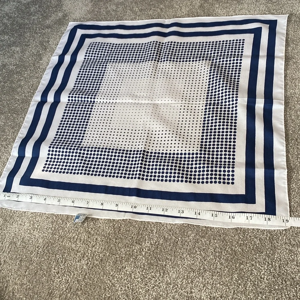 Vintage Handkerchief - Picture 5 of 6